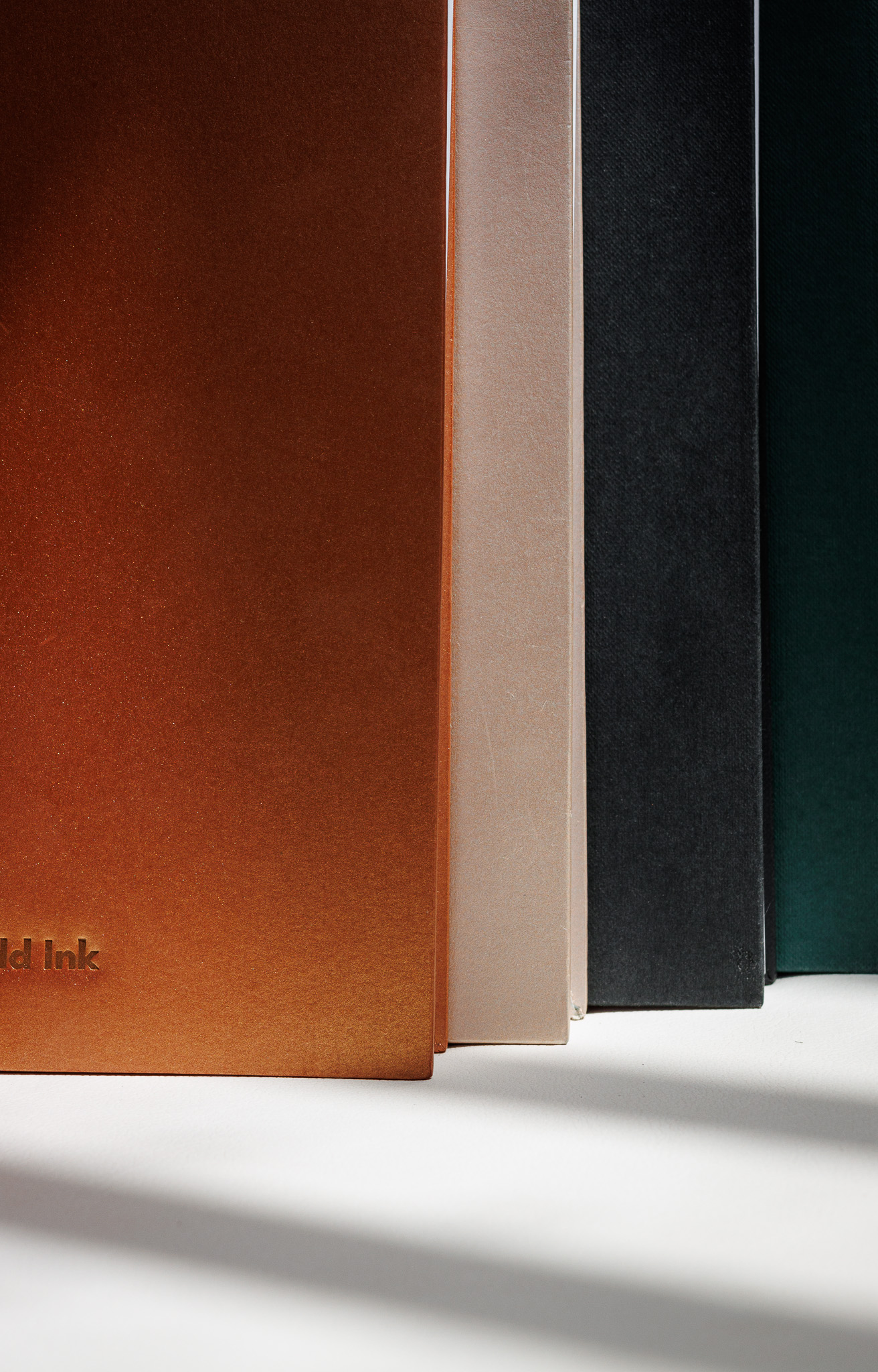 Colección de sketchbooks Wild Ink, varios colores